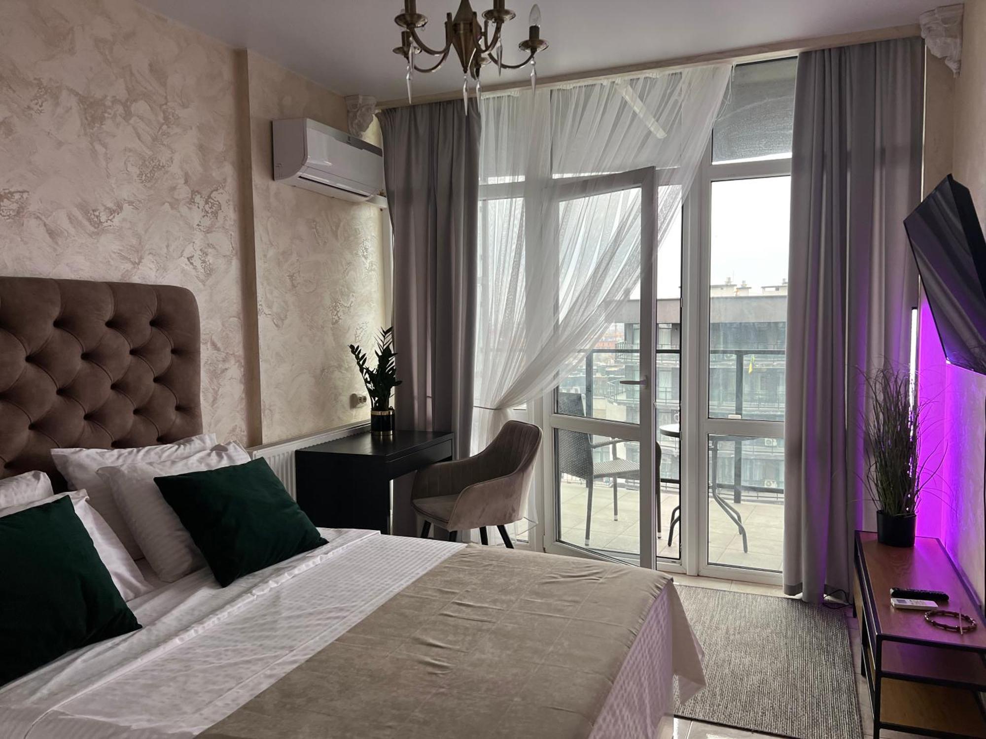 Apartments Vip Avalon Lviv Extérieur photo