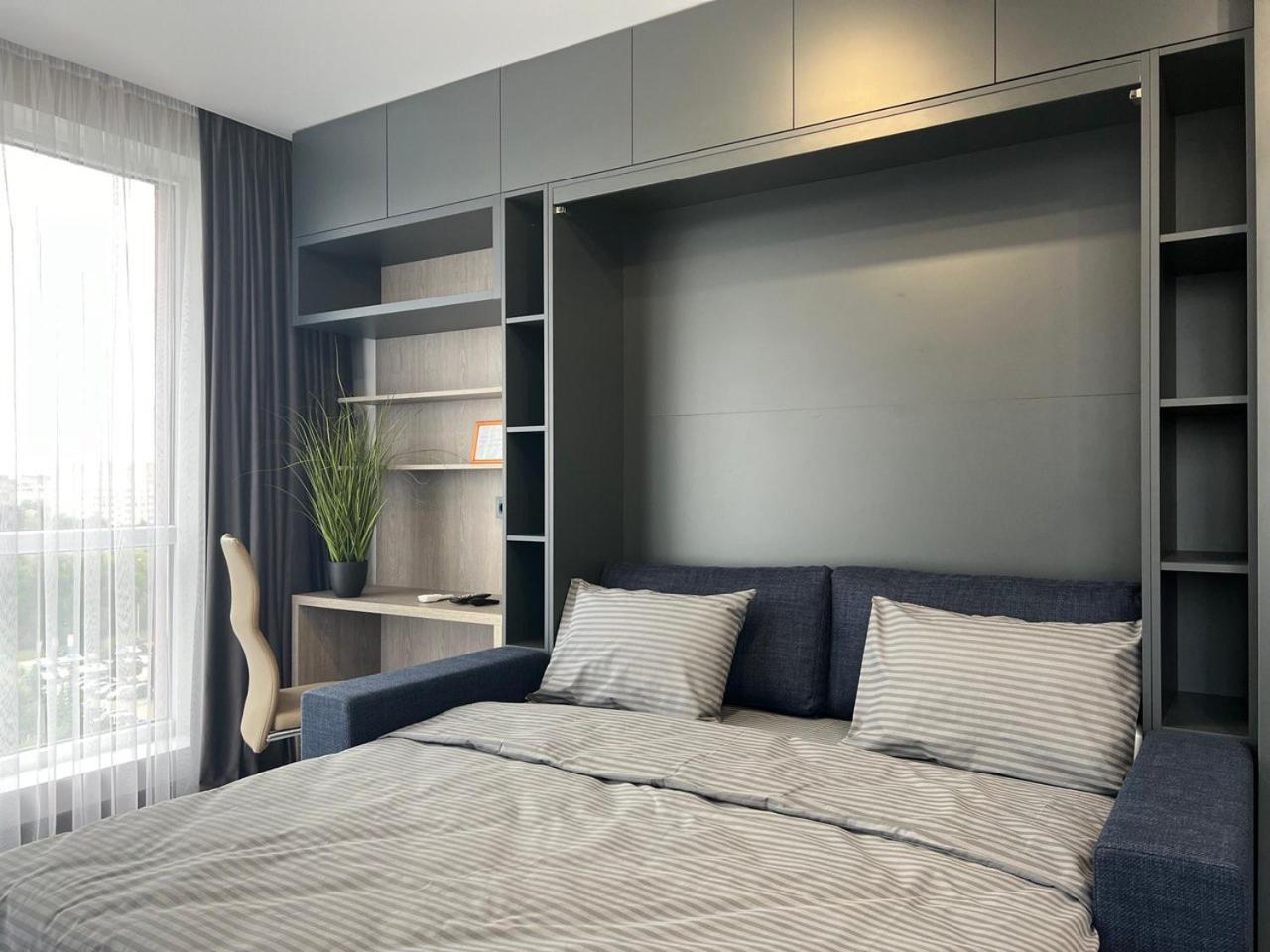 Apartments Vip Avalon Lviv Extérieur photo