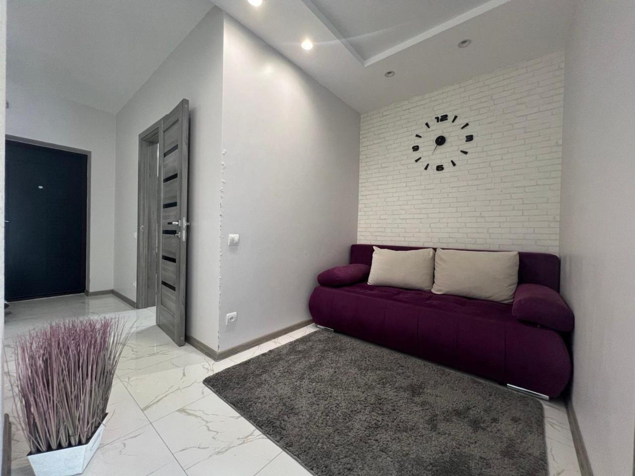 Apartments Vip Avalon Lviv Extérieur photo